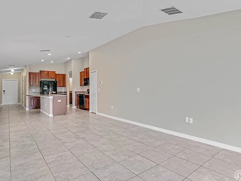 6529 Trent Creek Dr — Photo 11