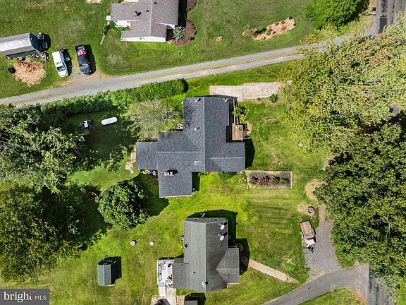 5th image of 5533 Beach Rd