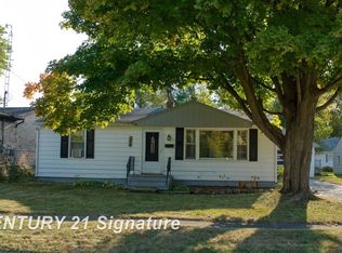 304 Dale St, Flushing, MI 48433