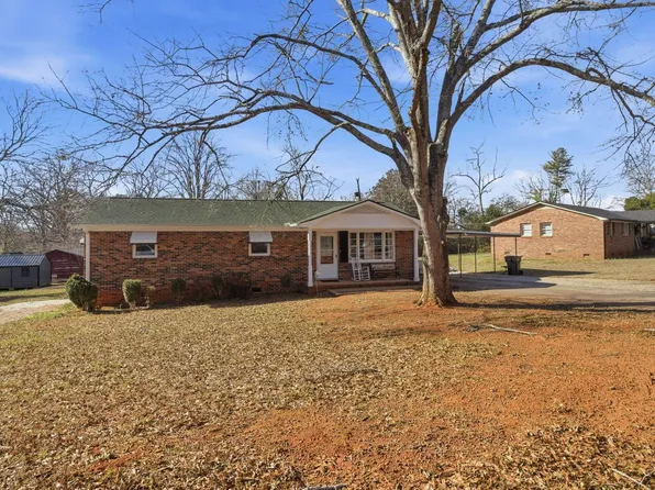 21 Citadel St, Piedmont, SC 29673