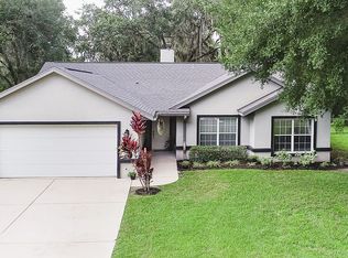 104 Oak Tree Ln, Palatka, FL 32177