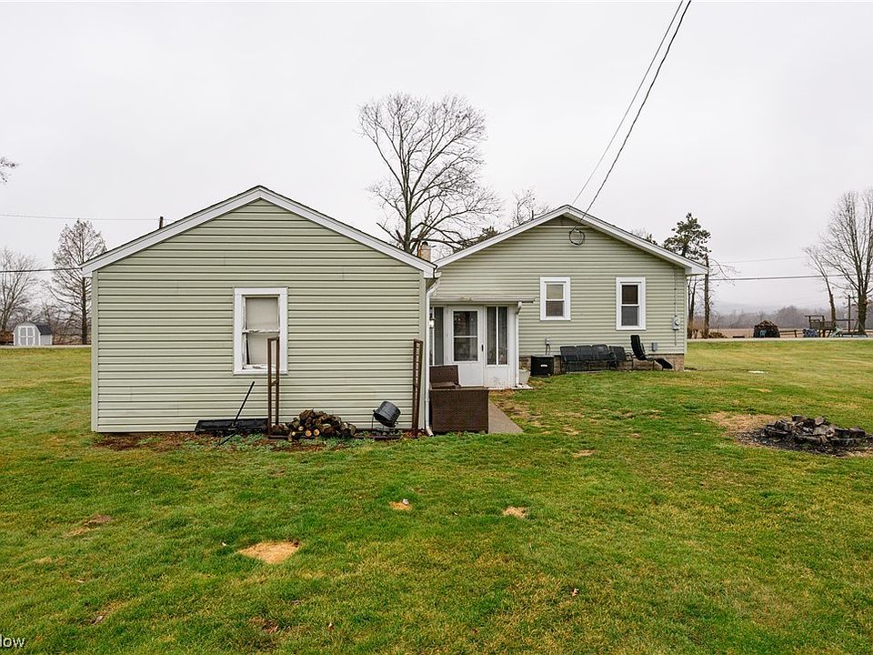 642 E Main St, Gnadenhutten, OH 44629 Zillow