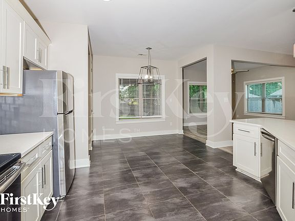 5th image of 6362 Garrison Ln