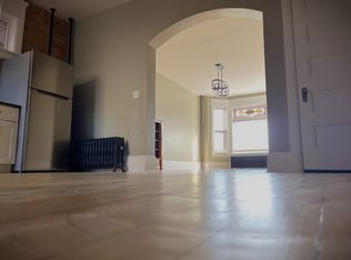 727 1st St #2, Duluth, MN 55810