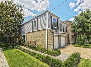 8 Townhouse Ct, Bellaire, TX 77401