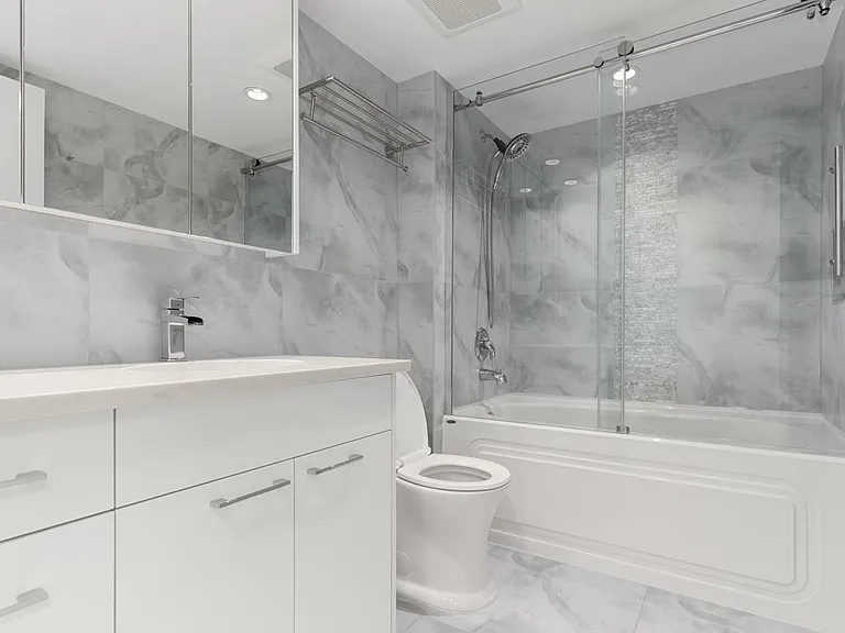 125 Milross Ave #704 — Photo 21