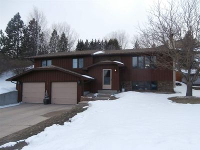 1113 23rd St NW, Minot, ND, 58703