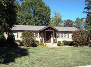 4600 Grendel Rd, Greensboro, NC 27410