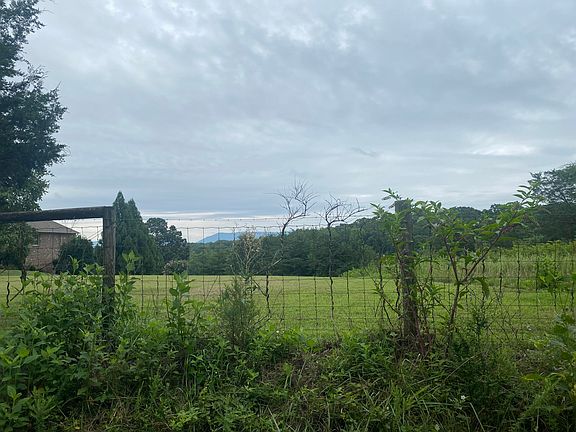4th image of 6 Bluewater Dr