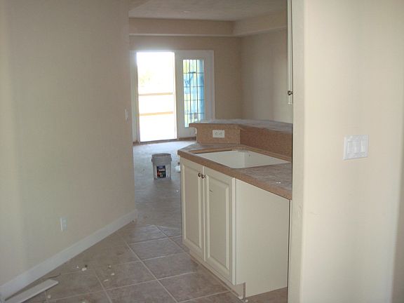 2nd image of 424 Luna Bella Ln APT 323