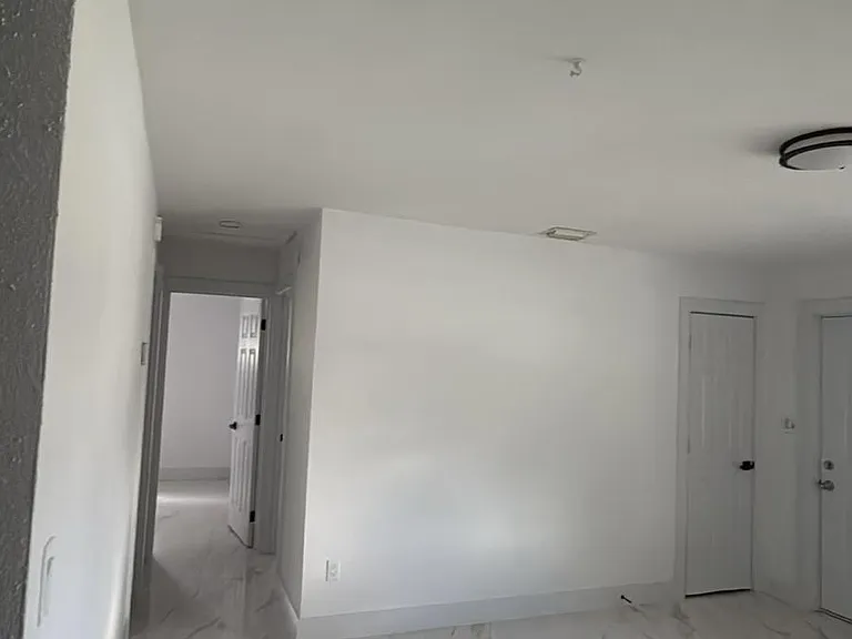 2550 Jackson St — Photo 5
