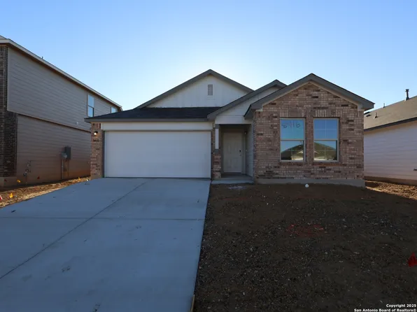 8416 Roadrunner Passage, San Antonio, TX 78222