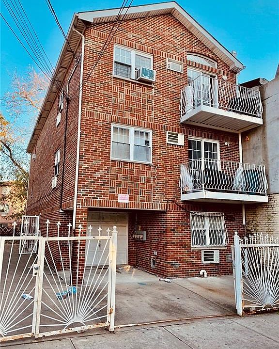 1st image of 3253 105th St