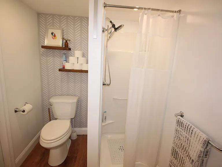 165 Lynn Fells Pkwy — Photo 33