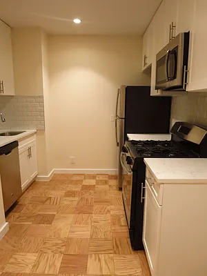 Rented by City & Suburban | media 51