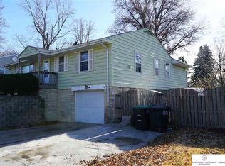 8265 Ruggles St, Omaha, NE 68134