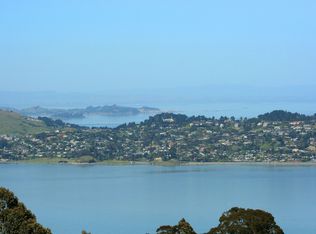 51 Wolfback Ridge Rd, Sausalito, CA 94965
