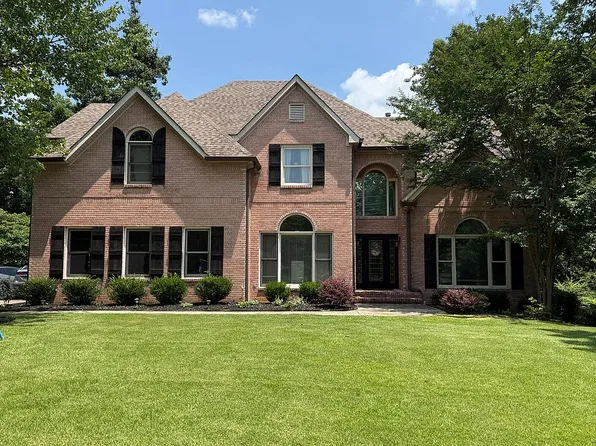 9007 Stoney Mountain Dr, Chattanooga, TN 37421