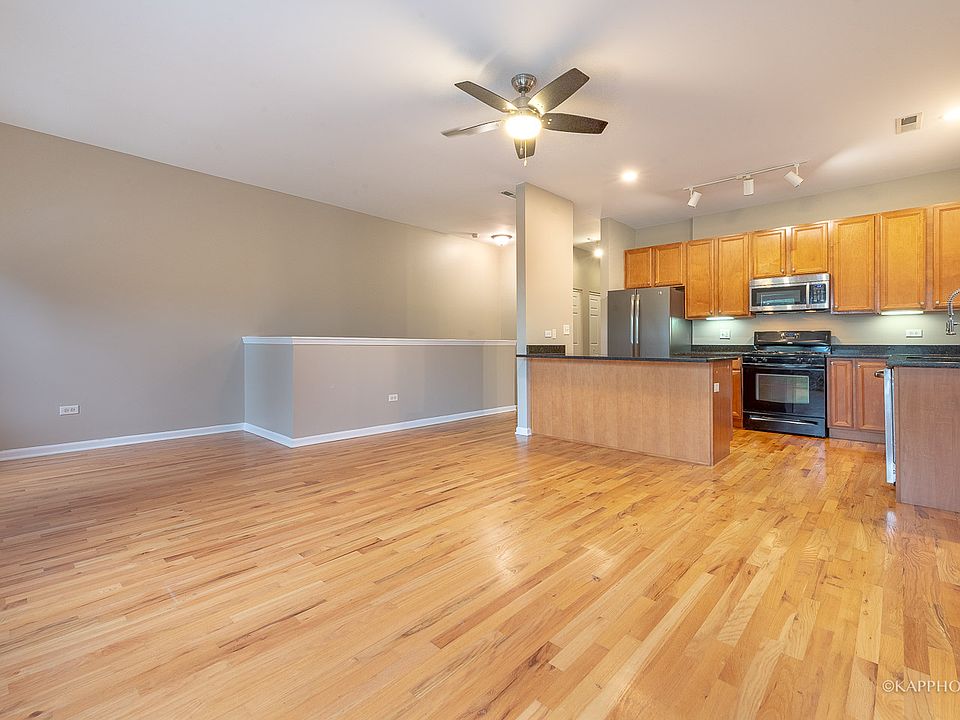 1st image of 2518 W Flournoy St #3