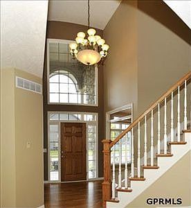 3rd image of 802 S 181st Ave