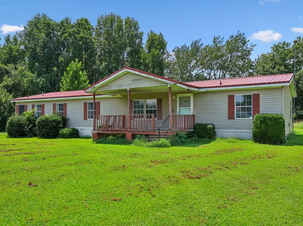 17 Light Ln, Kelso, TN 37348