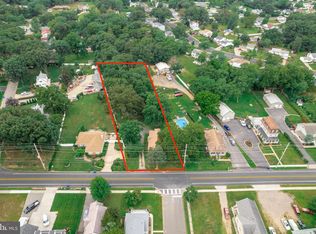 1112 S Fairview St, Riverside, NJ 08075