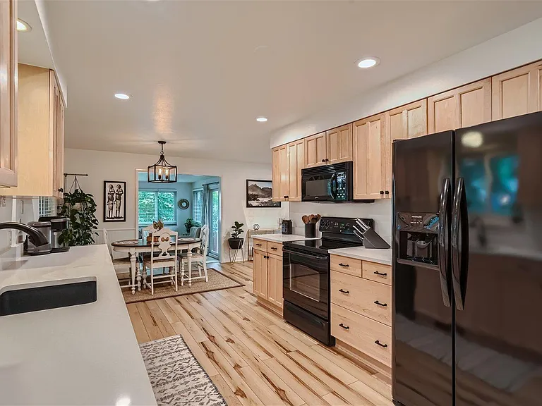 3160 Ingalls St — Photo 14