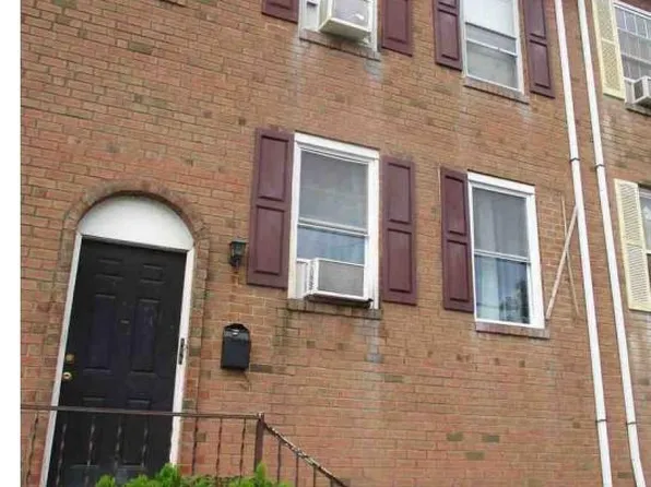 2740 Island Ave, Philadelphia, PA 19153