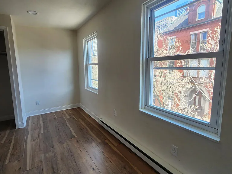 242 S 22nd St #1 — Photo 9