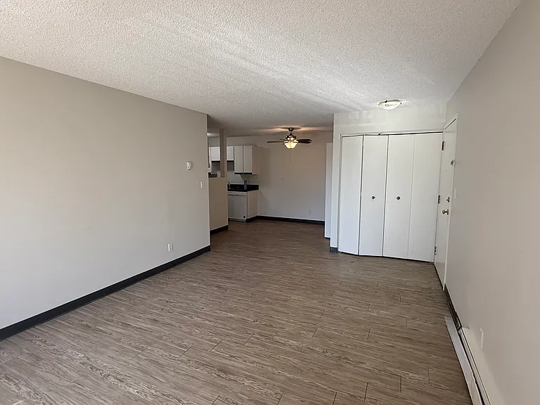 79 Castleridge Dr NE — Photo 13