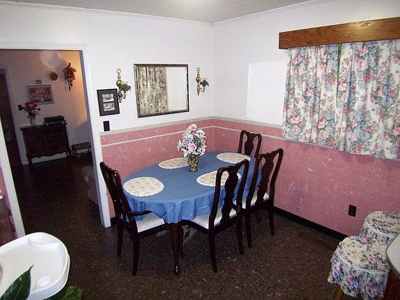 5th image of 3354 Wilkesboro Blvd