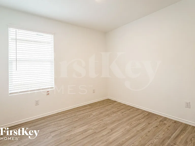 14810 Dillard Ml — Photo 11