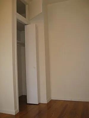 Rented by Tower Brokerage | media 16