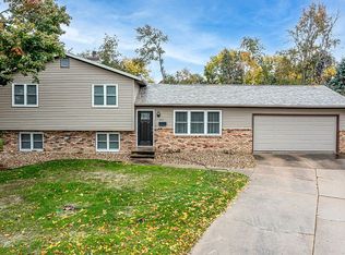4112 Finch Ct NE, Cedar Rapids, IA 52402