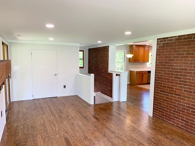 312 Northwood Dr — Photo 23