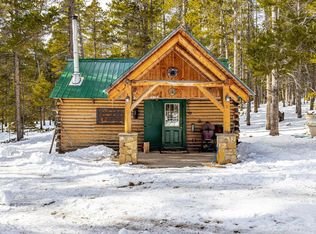 10486 Casper Mountain Rd, Casper, WY 82601