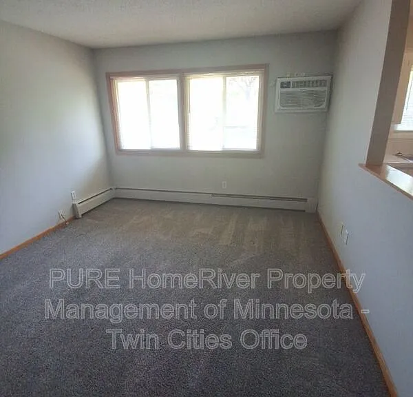 5848 2nd St NE #5 — Photo 5