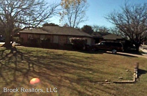 1st image of 4327 Altamesa Blvd