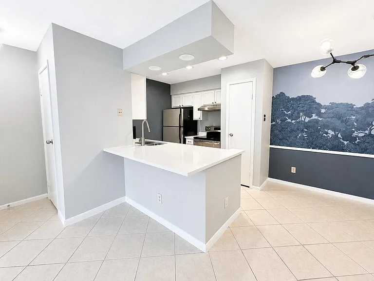 2120 El Paseo St #2305 — Photo 5