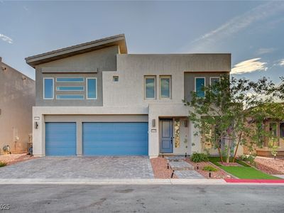 8475 Iron Heart Ln, Las Vegas, NV, 89113