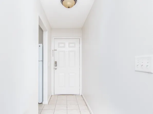 39132 County Road 54, Zephyrhills, FL