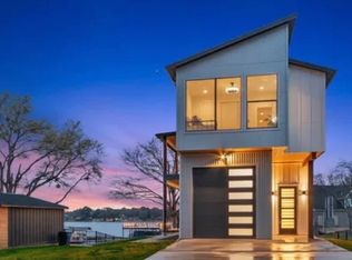 255 Autumn Wood Trl, Mabank, TX 75156
