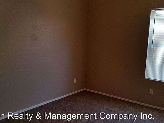 5th image of 5920 S Brittany Ln