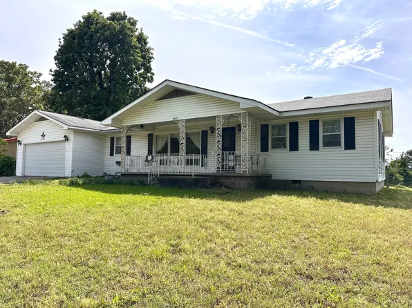 2803 Thomasville Rd, Pocahontas, AR 72455