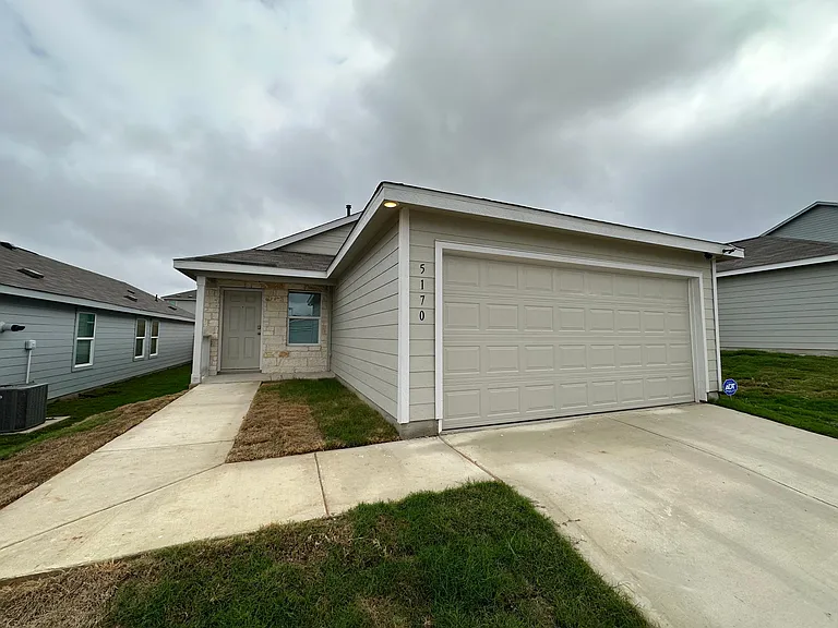5170 Fowler Crst — Photo 2