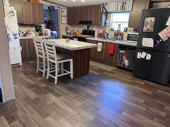 5th image of 100 Driftwood Ln