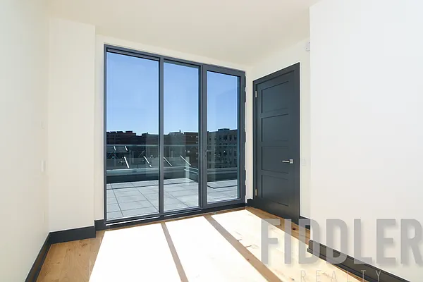 Rented by The KCI Group | media 33