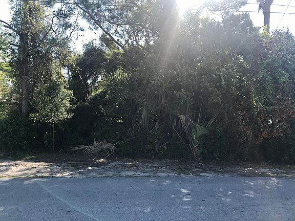 3rd image of 230 Twin Lakes Dr