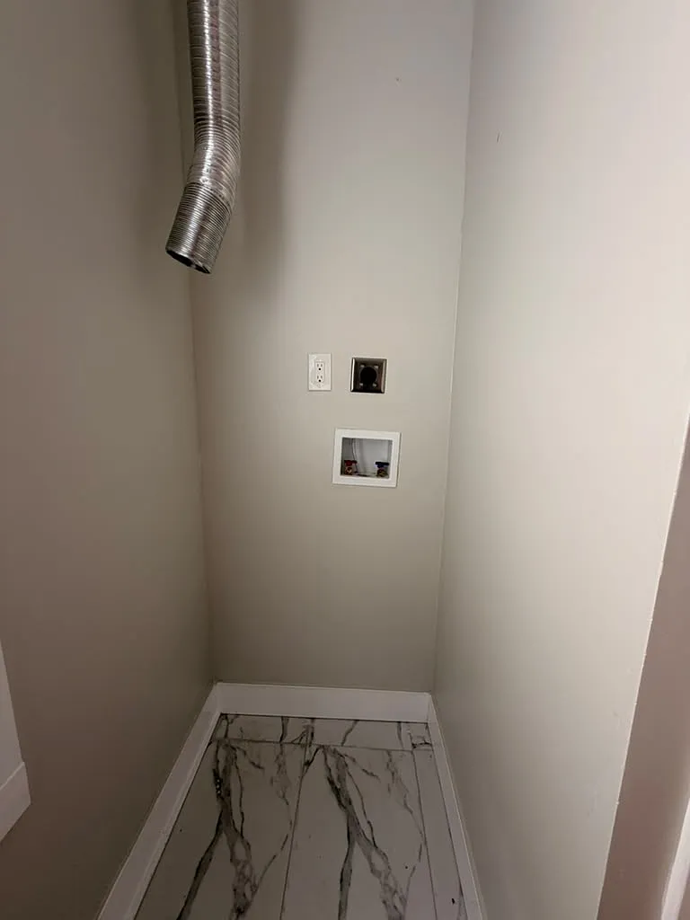 53 Farren Ave — Photo 4