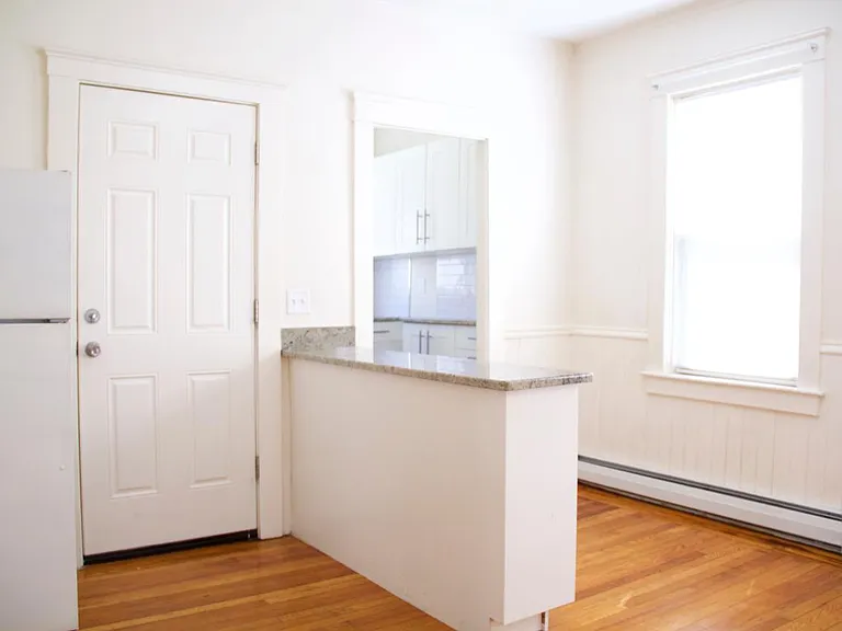 36 Richter St #2 — Photo 7